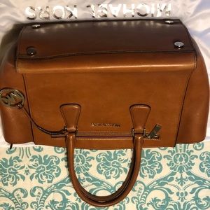 Michael Kors Purse w/ Original Bag